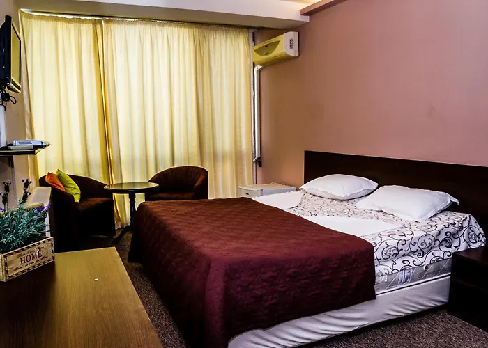 瑟索尼南布尔加斯酒店 招待所 布尔加斯