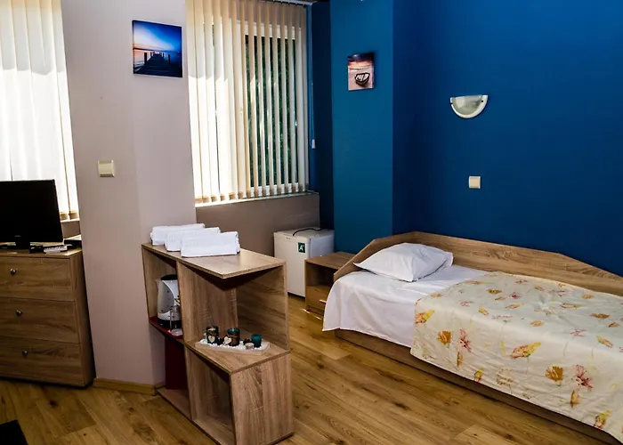 瑟索尼南布尔加斯酒店